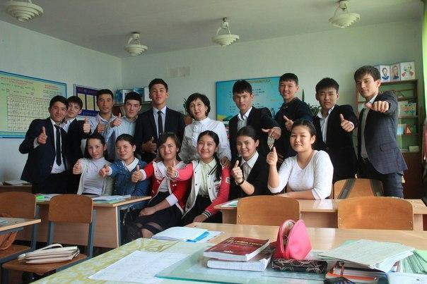 "Жаңа жол" жалпы орта мектебінің  бітіруші түлектер 