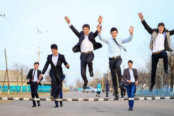 "Жаңа жол" жалпы орта мектебінің  бітіруші түлектер 